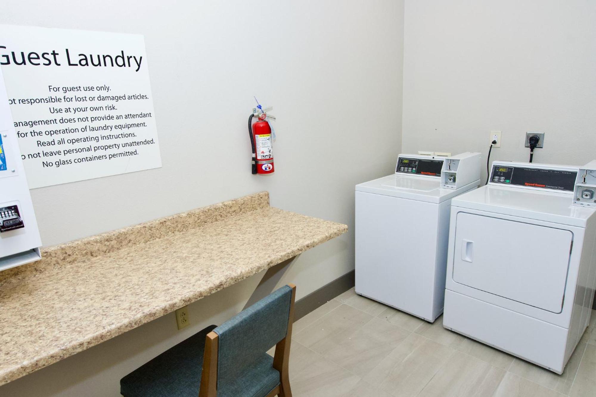 Holiday Inn Express Hotel & Suites St. Charles By Ihg Saint Charles Dış mekan fotoğraf