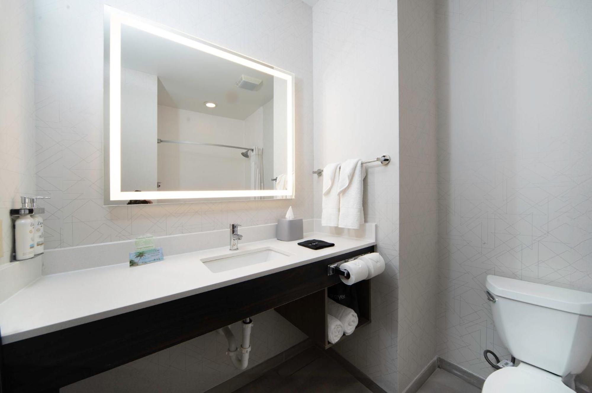 Holiday Inn Express Hotel & Suites St. Charles By Ihg Saint Charles Dış mekan fotoğraf