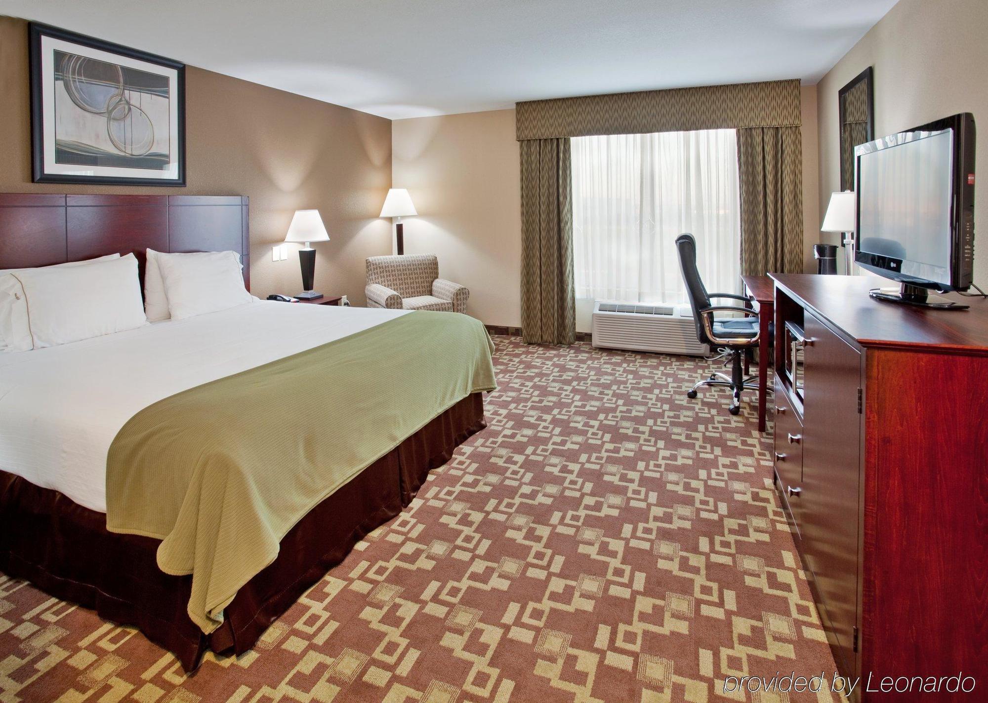 Holiday Inn Express Hotel & Suites St. Charles By Ihg Saint Charles Oda fotoğraf