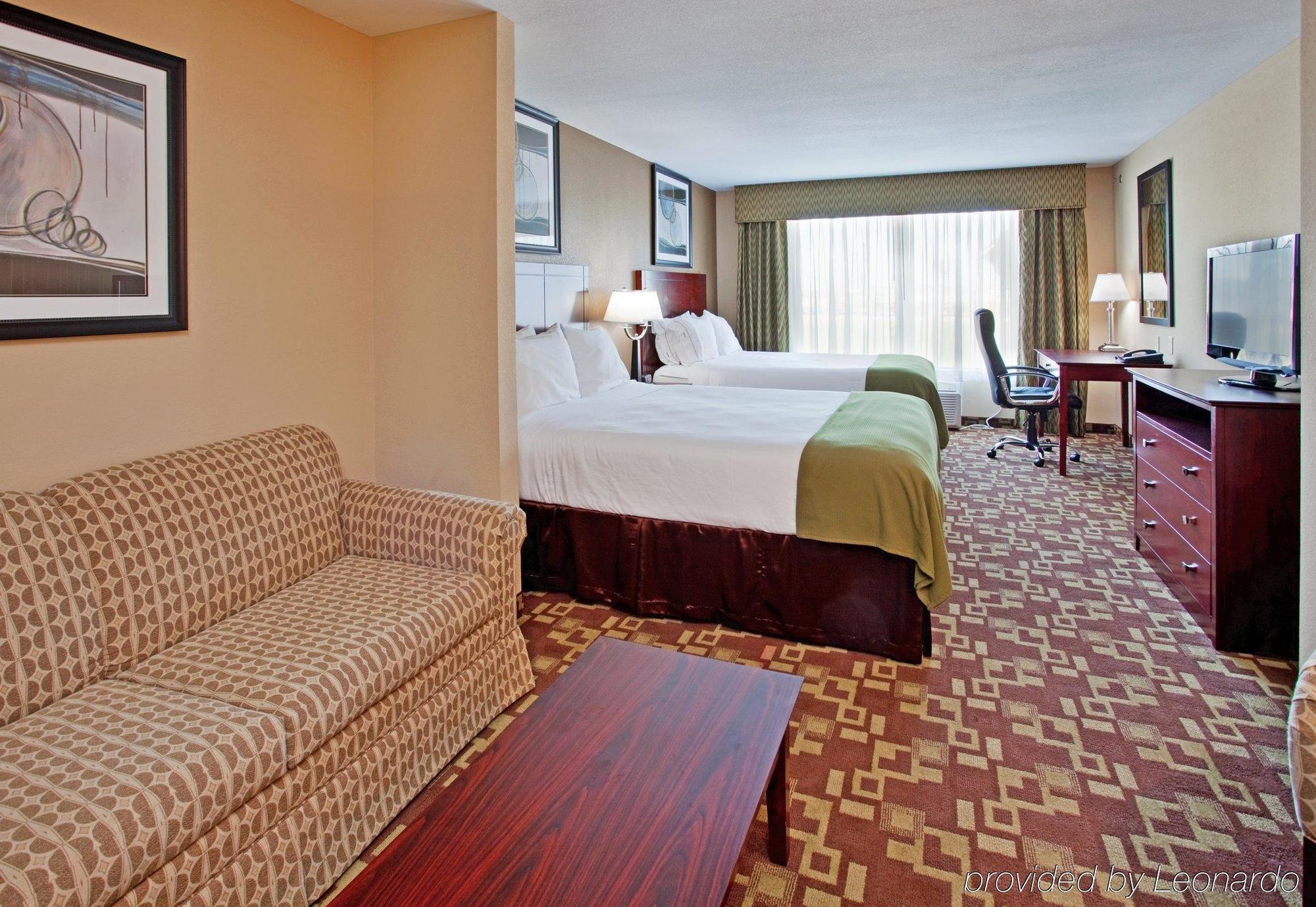Holiday Inn Express Hotel & Suites St. Charles By Ihg Saint Charles Dış mekan fotoğraf